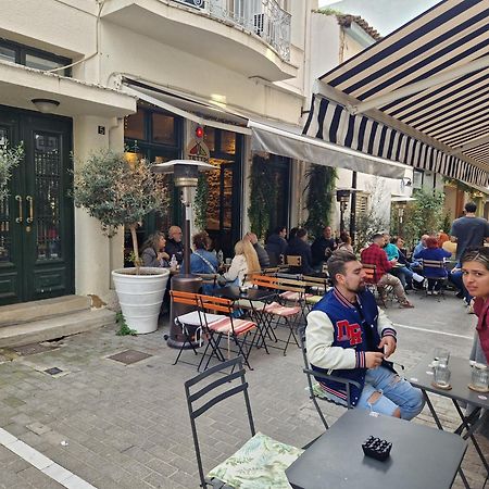 Monastiraki-Psiri, Old Town, 3-Bdr Apt, Sleep 6-10P, Spacious Court Yard Ateny Zewnętrze zdjęcie